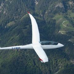 Flugwegposition um 14:39:00: Aufgenommen in der Nähe von Gemeinde Weißbach bei Lofer, 5093, Österreich in 2856 Meter